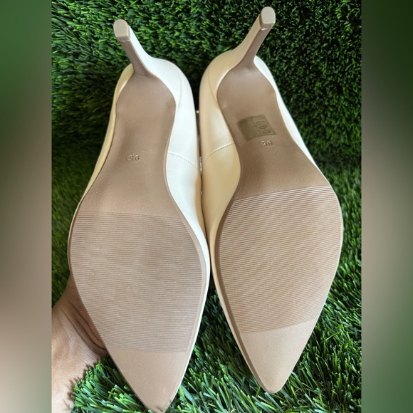 ❤️DREAMS PARIS Elegant zapatillas nude size #9.5 ❤️ - Picture 10 of 15